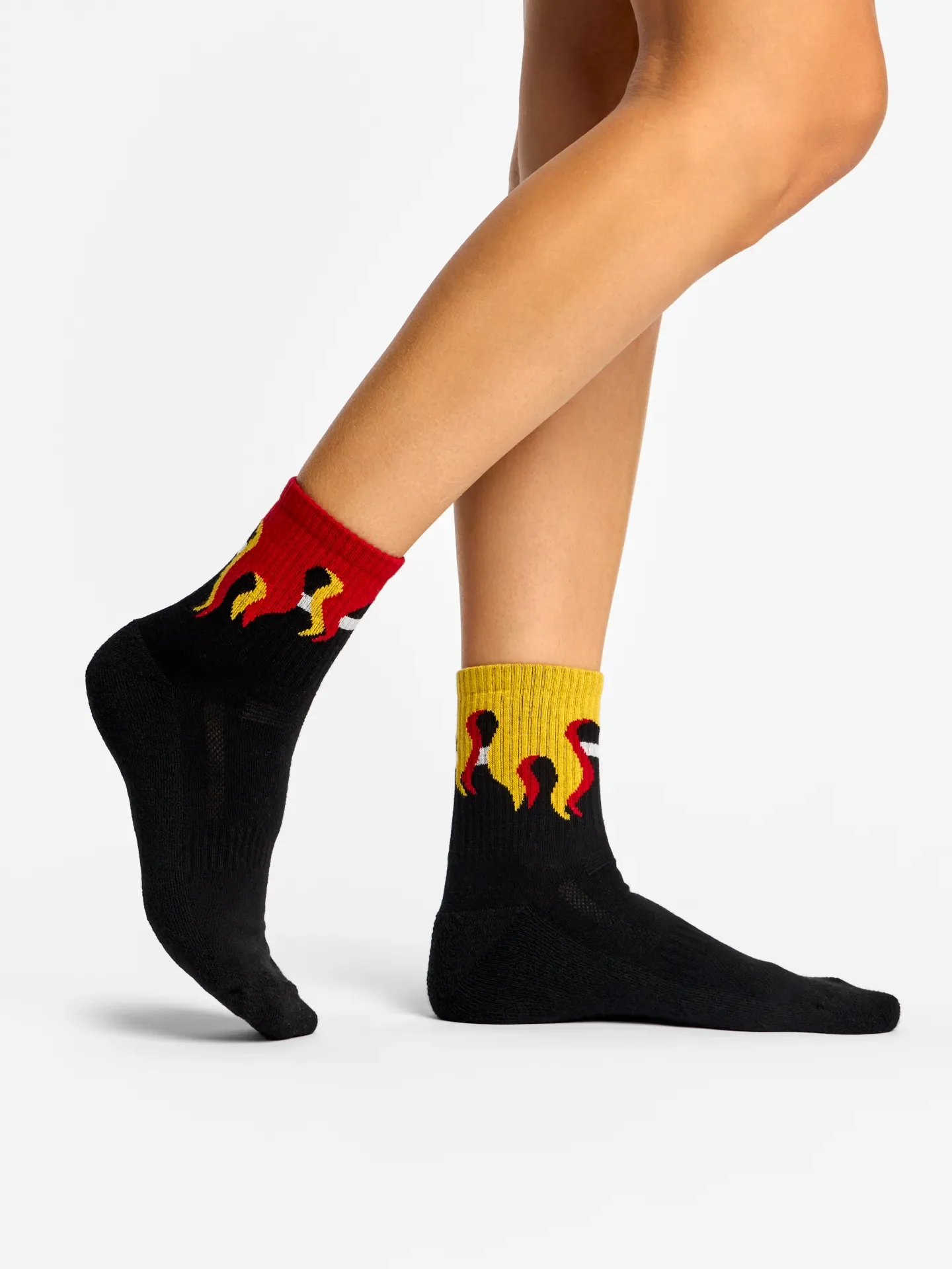Lustige funktionelle Crewsocken On Fire - Image 3
