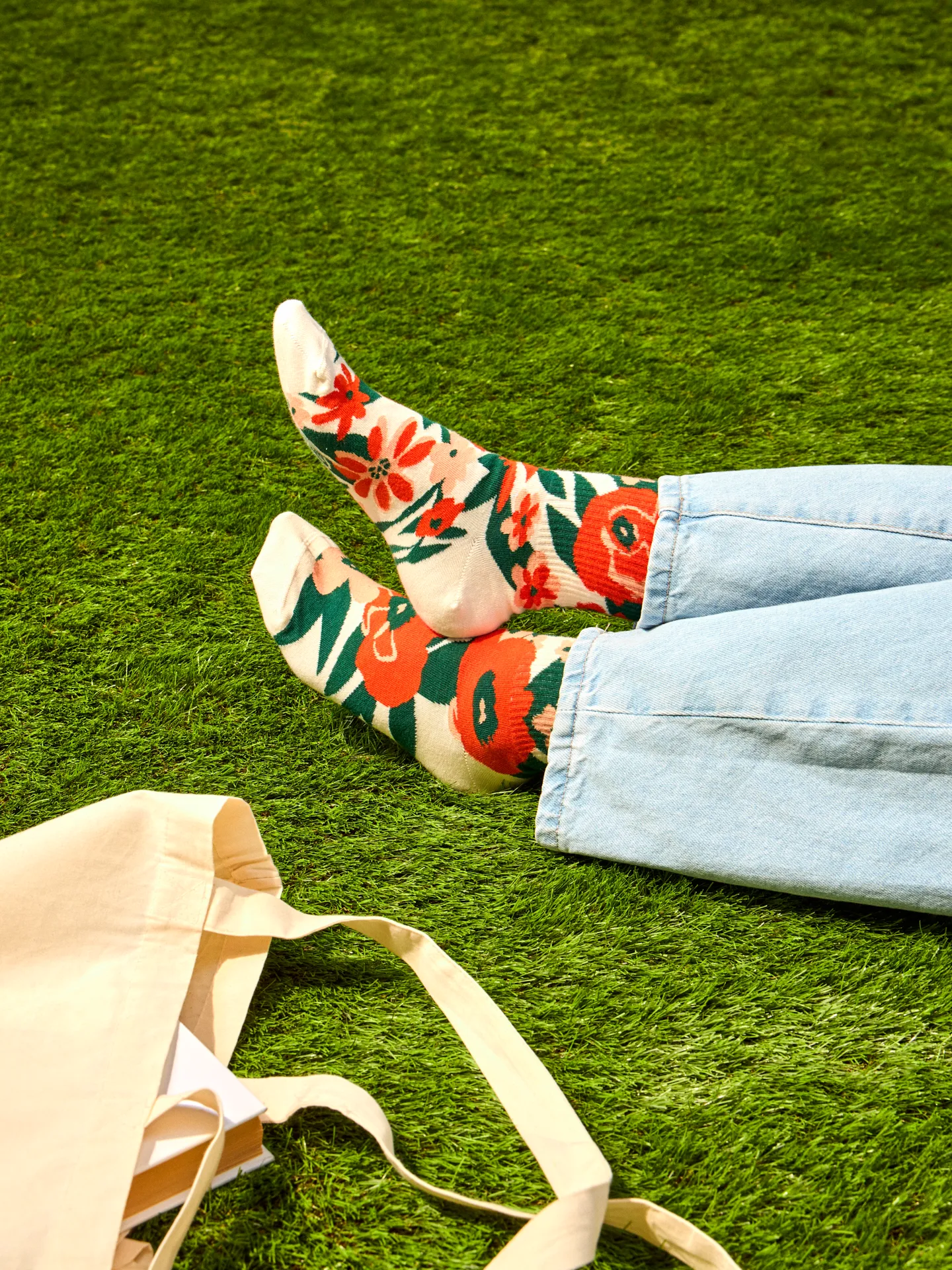 Lustige Crewsocken Mohnblumengarten - Image 3
