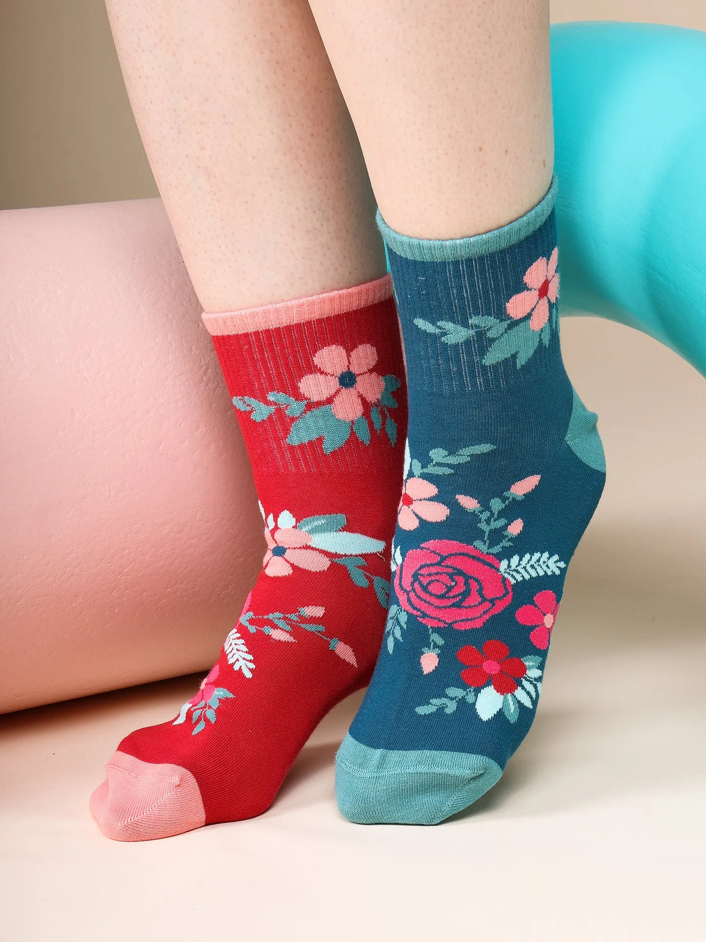 Lustige Crewsocken Hagebuttenblüten - Image 2