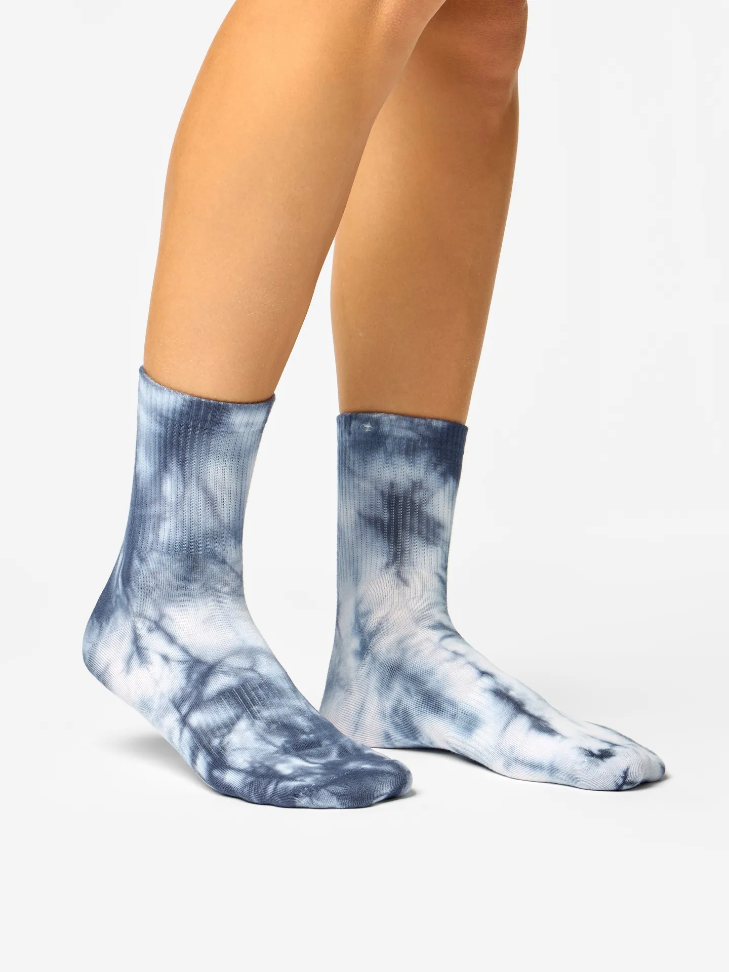 Grau-Blaue Crewsocken mit Tie-Dye-Effekt - Image 3