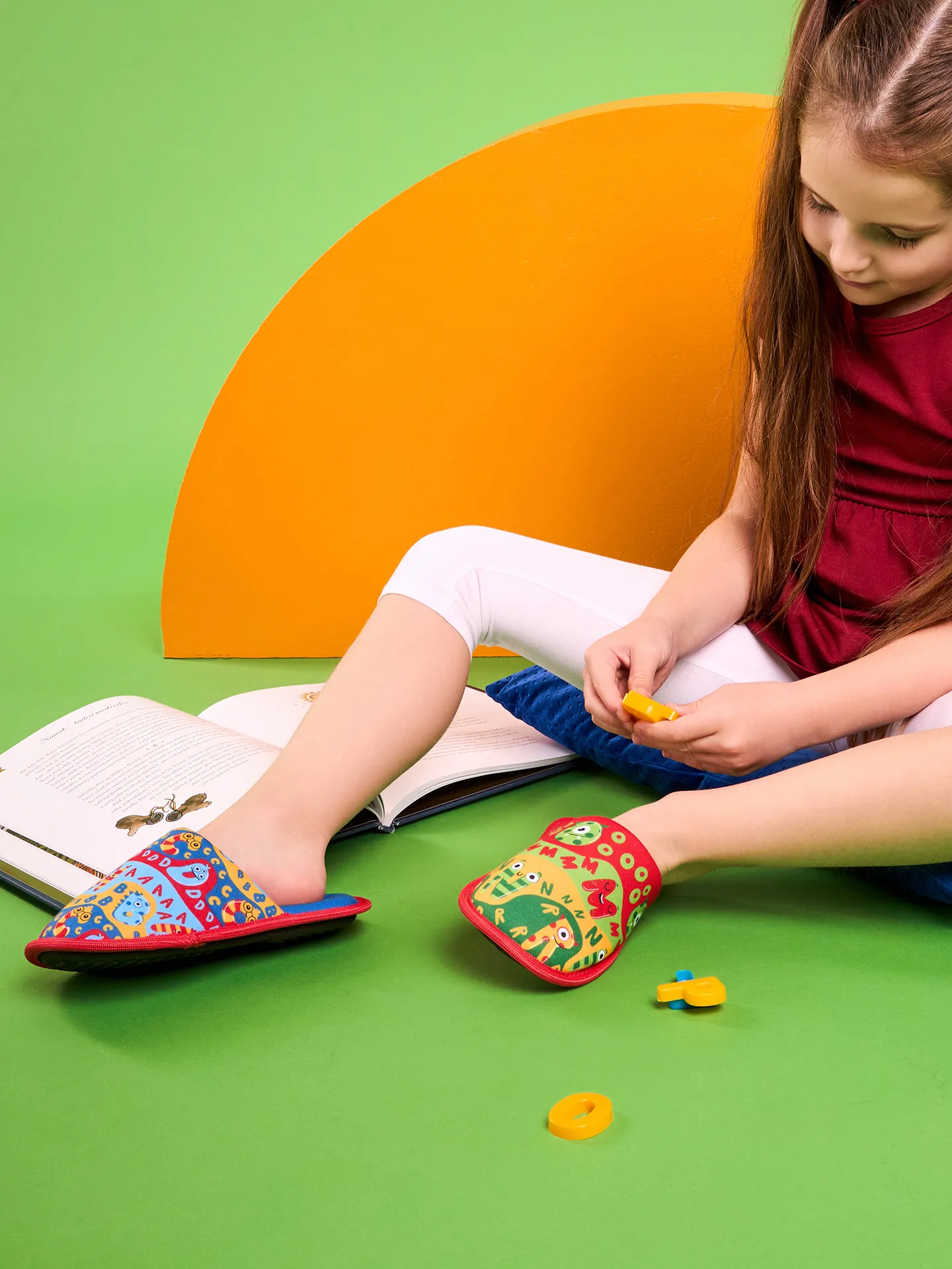 Lustige Hausschuhe für Kinder Erste Buchstaben - Image 5