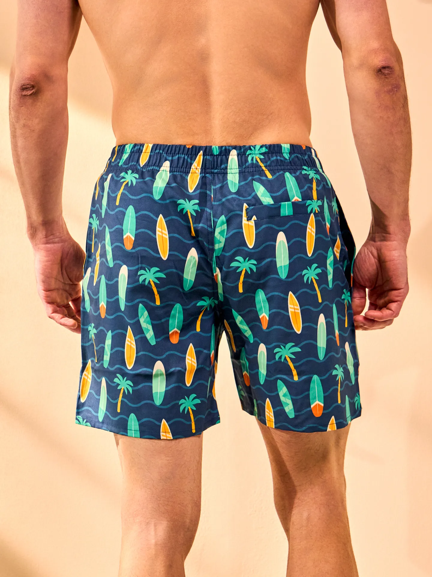 Lustige Badeshorts für Männer Surfer - Image 4
