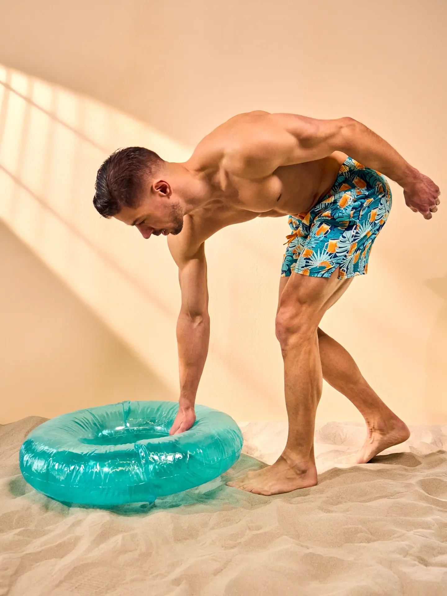Lustige Badeshorts für Männer Tropisches Bier - Image 3