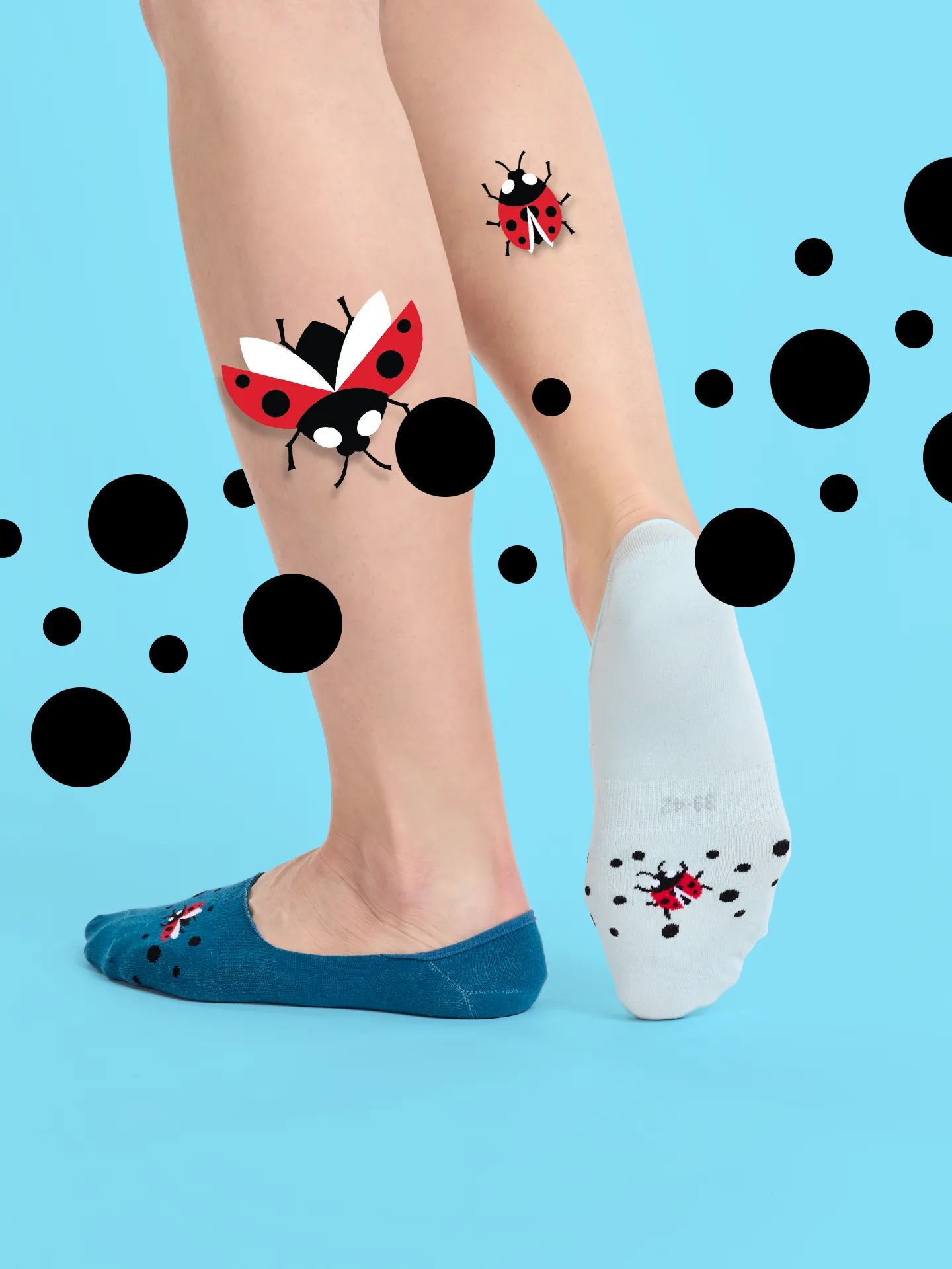 Lustige No-Show-Socken Marienkäfer und Punkte - Image 4