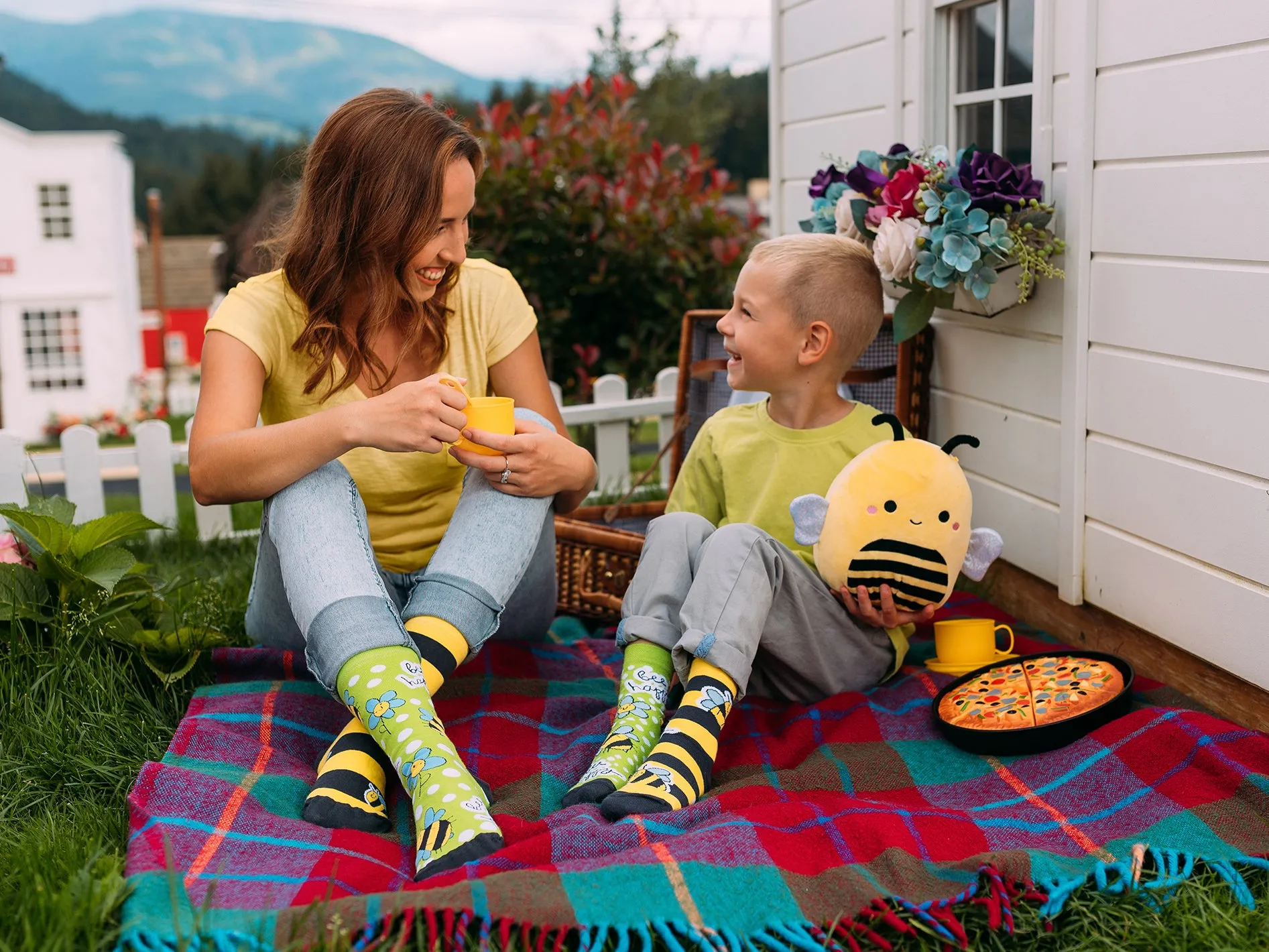 Lustige Socken Bienen - Image 5