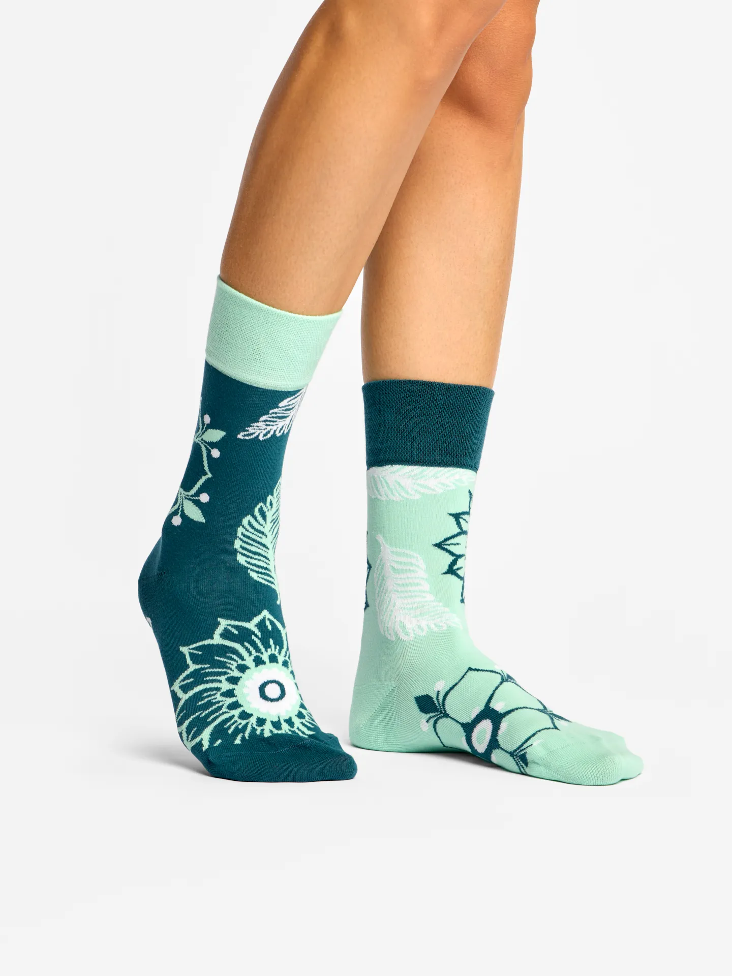 Lustige Socken Mandala und Blätter - Image 3